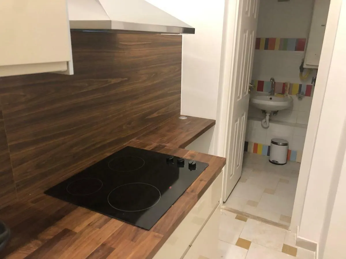 The Whistling Rabbi Apartment Budapest
